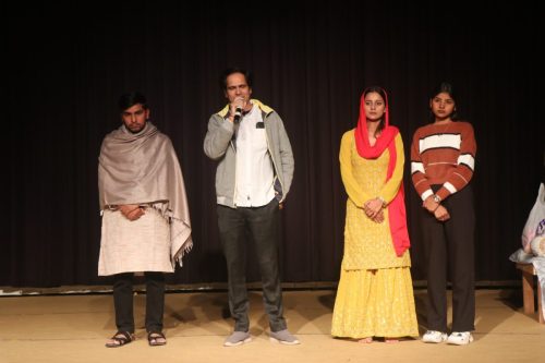 Badshahat Ka Khatma Premieres at National Theater Festival
