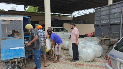 100 Quintals of Relief: Sarbat Da Bhala Delivers Fodder to Flood-Hit Villages.