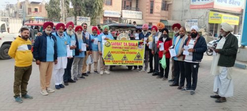 Sarbat Da Bhala Trust Installs Reflectors in Sri Muktsar Sahib to Prevent Fog-Related Accidents
