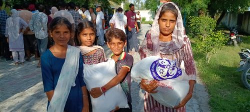 Dr. S. P. Singh Oberoi Delivers Aid to Makhu Flood Victims.