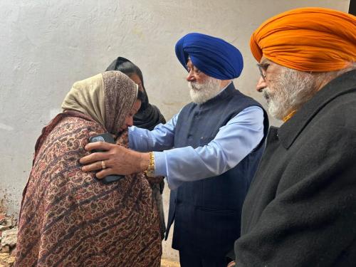 SDBCT given assistance to Georgia accident victim Ravinder Singh's family in Samana