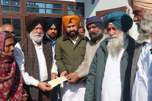 SDBCT given assistance to Georgia accident victim Maninder Kaur's family in Mansa