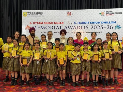 Dr. S. P. Singh Oberoi Honors 450 Students at Woodstock Public School Awards Ceremony in Batala