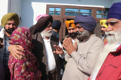 SDBCT given assistance to Georgia accident victim Maninder Kaur's family in Mansa