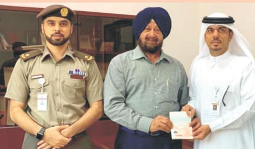 As a first Punjabi and Sikh Personality S.P. Singh Oberoi receives 10-year UAE Gold Visa from Deputy Assistant Director Lieutenant Colonel All Malallah Al Hammadi and First office Abu Baker