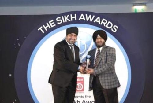 Dr. S.P. Singh Oberoi awarded 'Sikh of the year award' by 'The Sikh Group' during the 10th Sikh Award Ceremony at Dubai